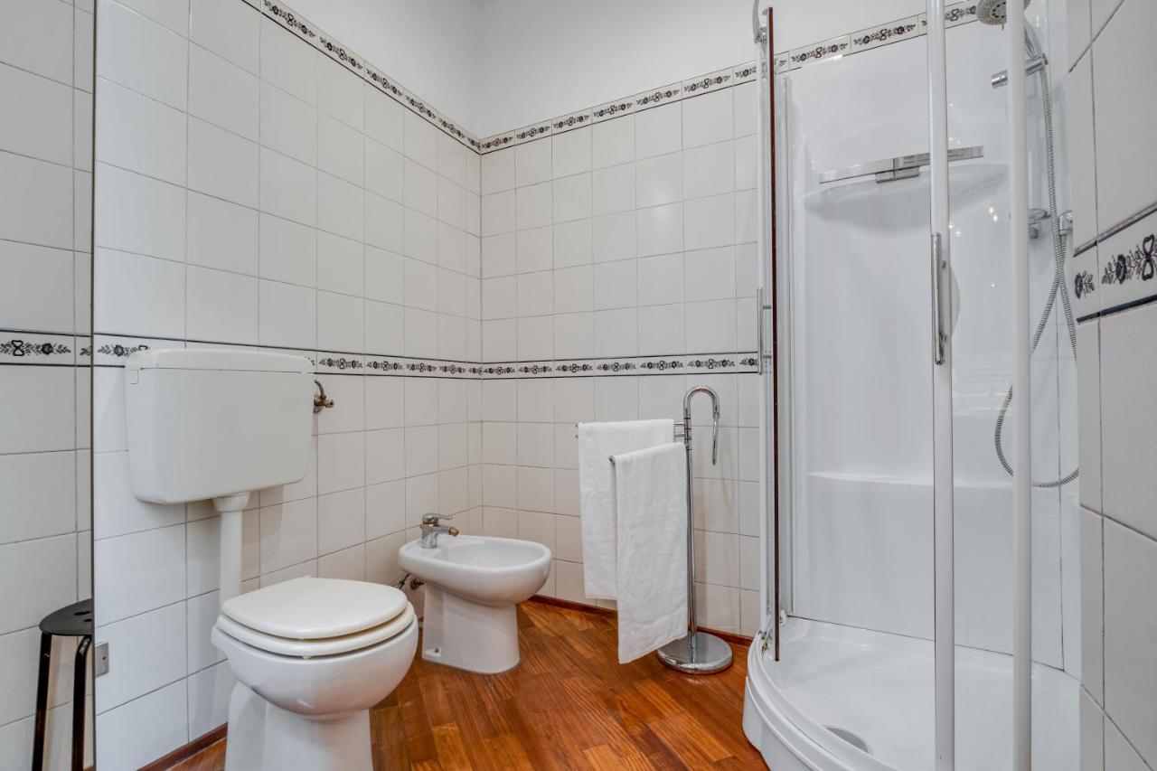 A Due Passi Dalla Pinacoteca Apartment Bologna Kültér fotó